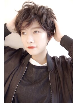 リュドール 名駅(Rue D'or) ハンサムガールなショートスタイル