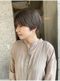 カーキグレージュ