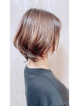 プロッソル リタ(PROSOL Rita) 大人外ハネヘア