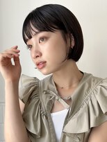 ネオリーブ クーロ(Neolive curro)&nbsp;ワイドシースルーバング韓国風ナチュラルミニボブ