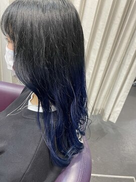 アチーブリス(achieve Liss) 暗髪黒髪+グラデーションブルー寒色系 ウェーブロング