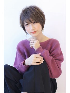 オーロ(ORO) 大人ガーリーショートヘア