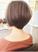 ショートボブ