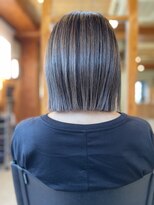 コモレビ(komorebi)&nbsp;【嶋崎翔】切りっぱなしボブ