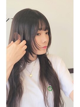 タブーセントラル(TABOO Central) 《TABOO Central》顔まわりからのロングウルフ