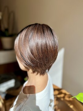 ファミリア ボンド(familiar BOND) 大人可愛いショートボブ
