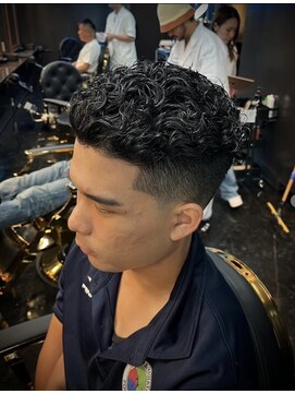 キングスマン トウキョウ(KINGSMAN TOKYO) 極道パーマ