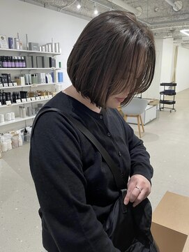 ノウハウ タニマチ(KNOWHOW tanimachi) オリーブベージュボブ◎存在感のある前髪