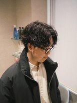 アレアル 広島並木通り店(ALEAR)&nbsp;波打ちパーマ/波巻きパーマ/スパイラルパーマ/センターパート