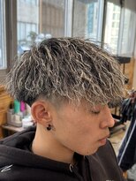 ネクストゼロ(NEXT zerO)&nbsp;ホワイトメッシュ＆ツイストパーマ