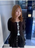 ベージュ×ハッシュカット