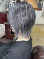 ブレイズヘアー(BLAZEhair) 【極細ハイライト】グレーシルバーバレイヤージュ×ブリーチ2回