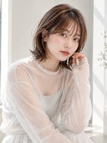 メドウ(meadow) 顔周りカット 顔まわりレイヤー ナチュラルブラウン 20代 30代