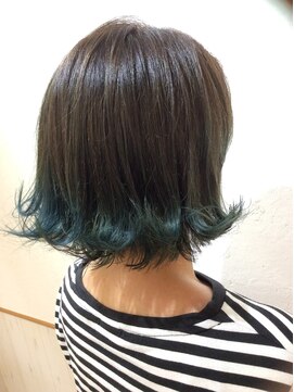 オーランド(O LAND) 裾グラデーションボブ