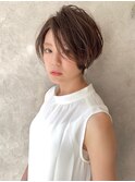 【絶壁カバー】前髪長めひし形ショート×イルミナヌードベージュ