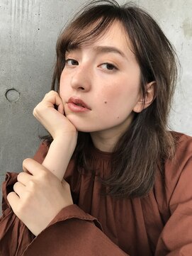 ザ ゴズウェル ヘア(The Goeswell Hair) ニュアンスミディ×シアーベージュ