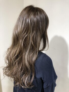 アズール 草加(azule) 白髪ぼかし ハイライト 外国人風 ベージュ