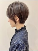 襟足短め丸みショート