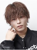 波巻きパーマツーブロック刈り上げアッシュブラウン