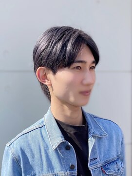 アクトスタイリッシュヘアー 知立(Act stylish hair) メンズナチュラルセンターパートグレージュシルバーカラー