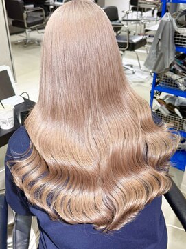 ゲームバイアランスミシー 心斎橋(GAME by Alan Smithee) ホワイトミルクティー/心斎橋ブリーチ/ケアブリーチ/髪質改善