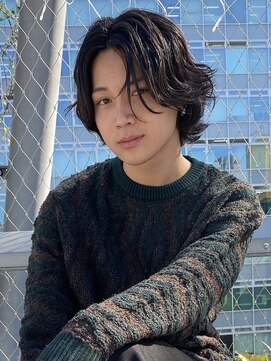 ユーフォリア 渋谷グランデ(Euphoria SHIBUYA GRANDE) ミディアムウルフ　レイヤー　ニュアンスパーマ　MOMO