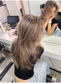 ハイライトカラーくびれヘアアプリコットオレンジ