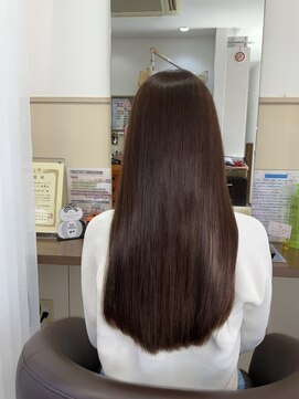 コアフィールフィス(COIFFURE fils) 新規お得クーポンあり【見附 今町】ロングストレート