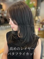 リアン 本厚木(LIAN) レイヤーカットハッシュカットミディアムレイヤー顔周りカット