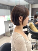 ブラン バイ アールオー(Blan by Ro)&nbsp;面で魅せるコンパクトショートボブ