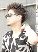 刈り上げアップバングスパイキーショート無造作ツイスト