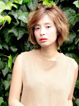 リリアン 青山(relian) ハイトーンショートはリリアン青山にお任せ♪