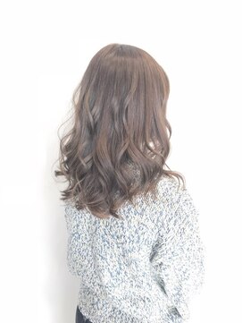 アヤナ バイ アヤラ(ayana by ayala) 透明感◎ブルーアッシュ〈浦安 美容室〉