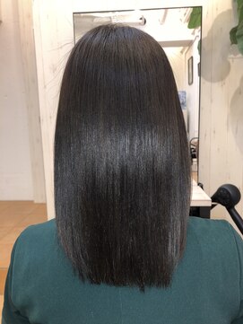 アコンプリッシュ 代官山 恵比寿(accomplish) クリスタルミネコラ