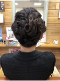 派手すぎないヘアアレンジ