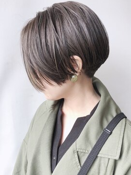 モリオフロムロンドン 原宿本店(morio from London) 【morio 原宿】ショートボブ 前髪なし 襟足刈り上げ