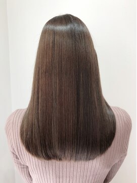 ナチュラルストレート