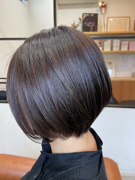 プティパ(petit pas) ショートボブ