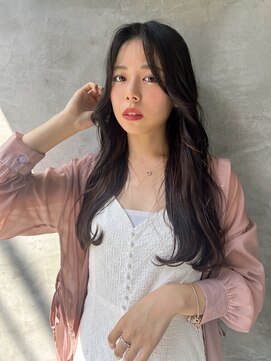 ロンド ストラーダ 心斎橋(Lond strada) 韓国前髪顔周りロング×インナーグレージュ[心斎橋/髪質改善]