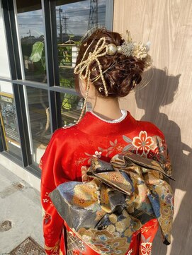 スーリール 春日千歳町店(Sourire) シニョンアレンジ