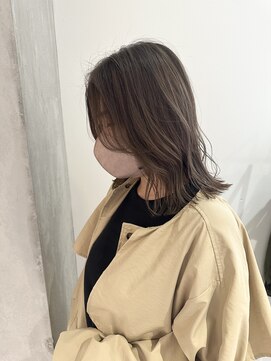 ヨーク(YOKE) YOKE 切りっぱなしボブぱつっとボブ結べるボブアッシュベージュ