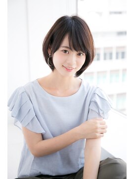 ラフ フロム ガーデン(Laf from GARDEN) シルエットがきれいな大人ボブ/ひし形/レイヤー/脱白髪染め