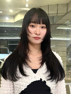 ダブ アオヤマ(DaB AOYAMA) ロングフルレイヤーカット顔まわりカット顔まわりレイヤー