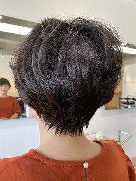 エムエーヘアースタジオ(M/A hair studio.) マッシュショート風/パーマスタイル