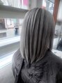 ロジ(Roji)&nbsp;ブリーチ施術が好きなので気軽にご相談下さい。グレーシルバー