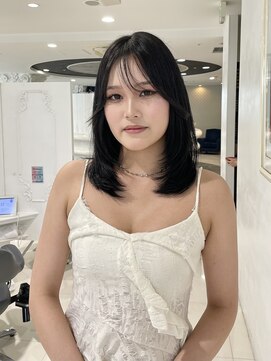 エアー 青山(AIR) 透明感カラーアッシュグレージュレイヤーカット髪質改善韓国