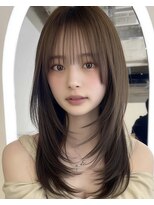 オンク 新宿(onk)&nbsp;黒髪/グレーベージュ/レイヤーロング/前髪パーマ[新宿駅]