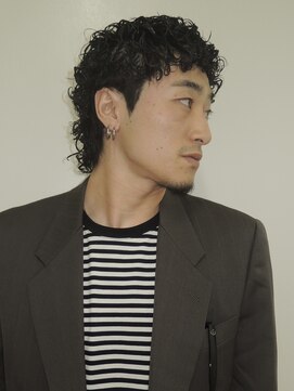 メンズカットツイストスパイラルウルフショートブルーブラック