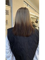 エト 横須賀(eto)&nbsp;ハイトーンルーツカラー×髪質改善