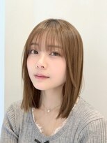 ソワネ 表参道(soigne)&nbsp;表参道酸性ストレートミディアムボブ髪質改善アッシュグレー30代